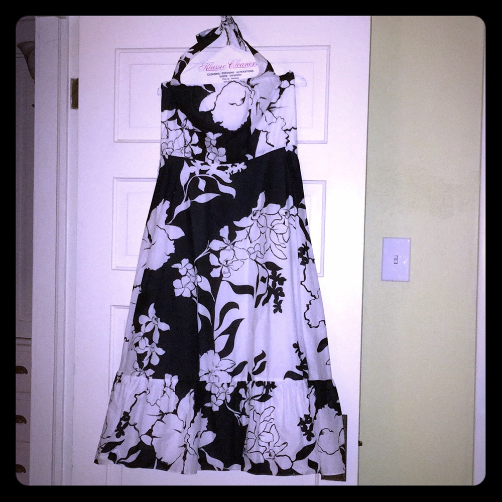 White House Black Market Halter Dress Size 10